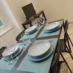 Interno 4 * Genoa