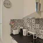 Interno 4 Genoa
