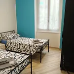 Interno 4 Apartment
