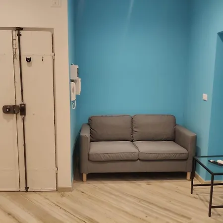 Interno 4 Apartment Genoa