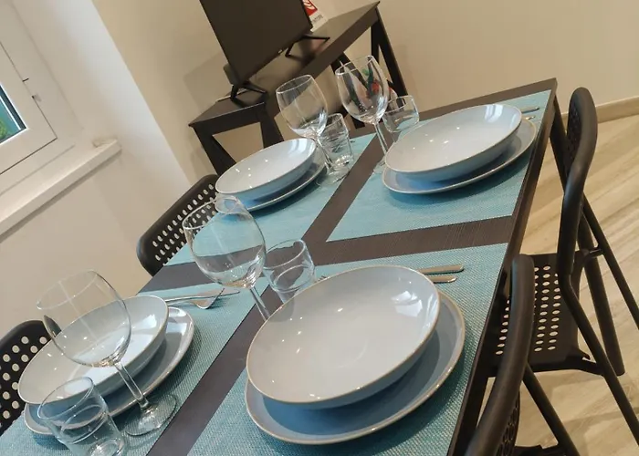 Interno 4 * جنوة