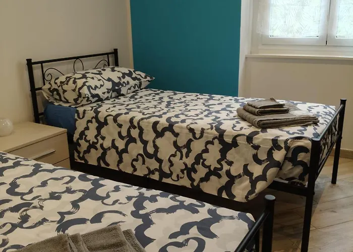 Interno 4 Génova