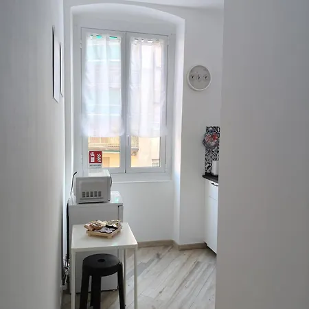 דירה Interno 4 ג'נובה